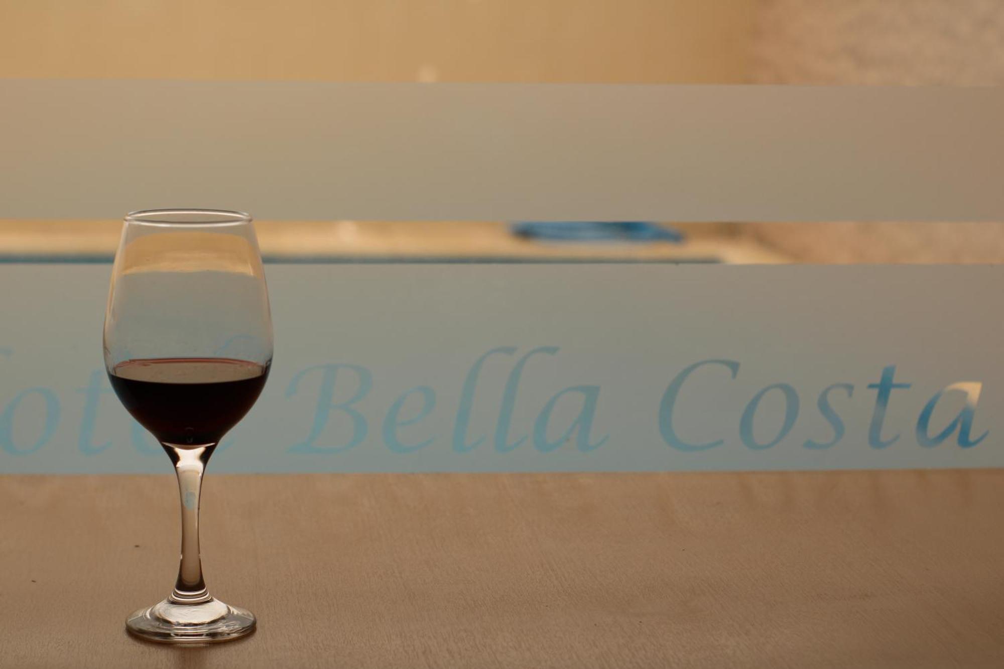 Hotel Bella Costa Ла-Лусила-дель-Мар Экстерьер фото