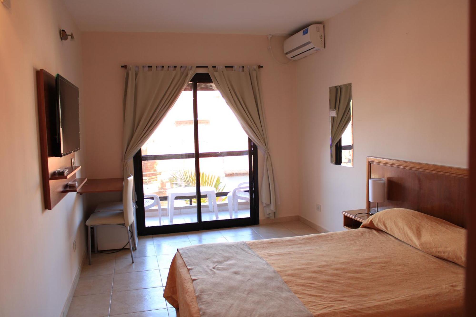 Hotel Bella Costa Ла-Лусила-дель-Мар Экстерьер фото
